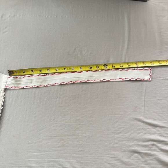 Vintage South American childs apron - Picture 8 of 8